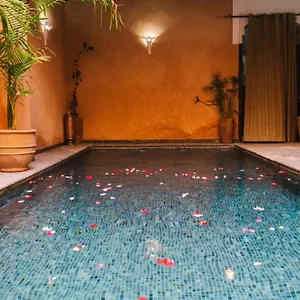 Palais Aix Kabaj &spa فندق